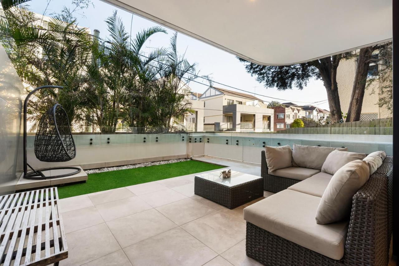 Modern 1Br Abode With Courtyard Steps To The Beach Sydney Zewnętrze zdjęcie